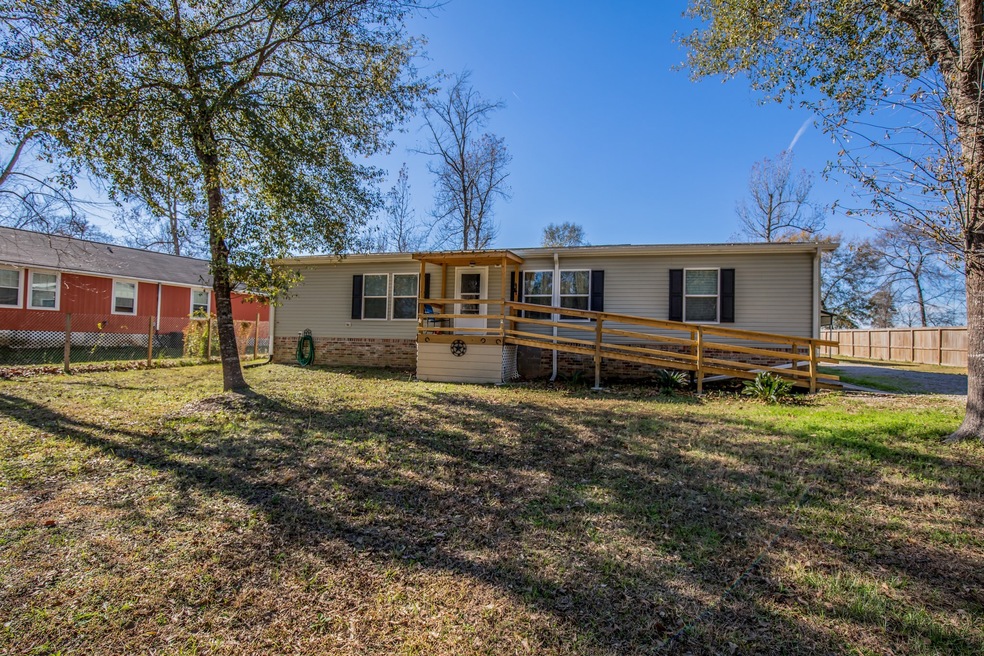 142 Woodway Dr, Magnolia, TX 77355 - photo 1