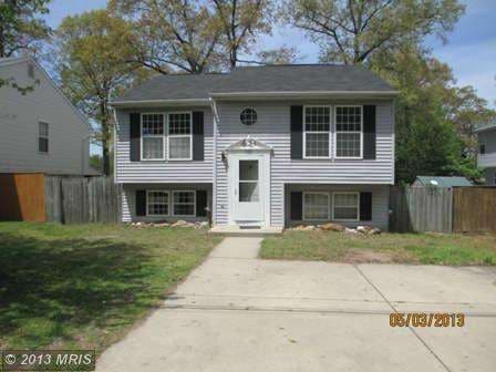 770 208th St, Pasadena, MD 21122 - photo 1