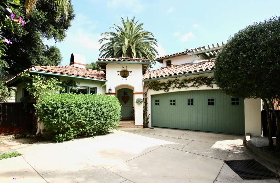 1320 E MASON #C