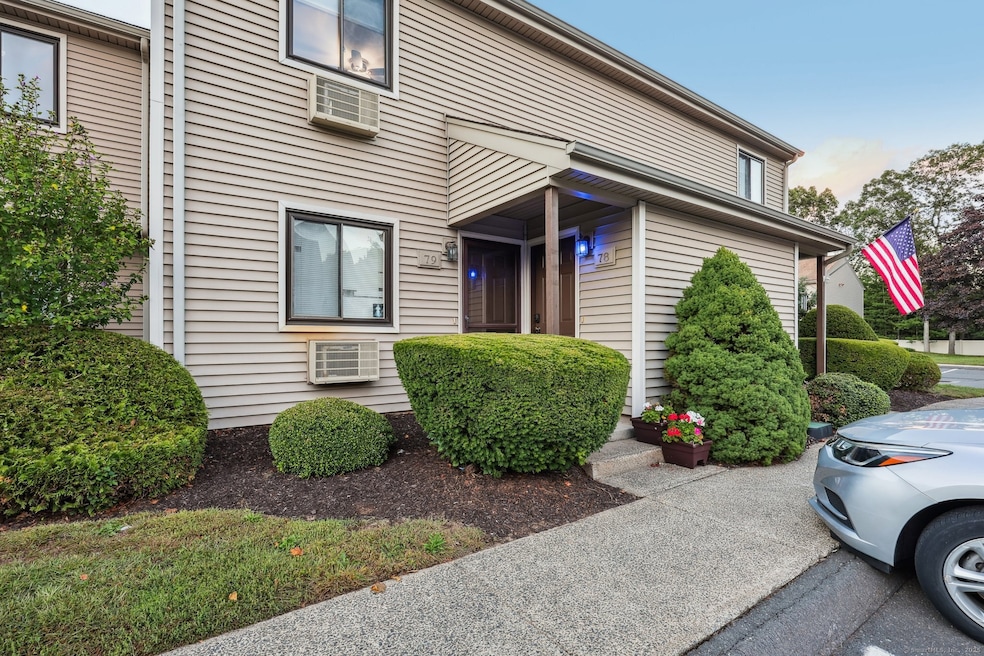 371 Emmett St unit 78, Bristol, CT 06010 - photo 1