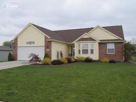 8494 Bellechasse Dr unit 111, Davison, MI 48423 - photo 1