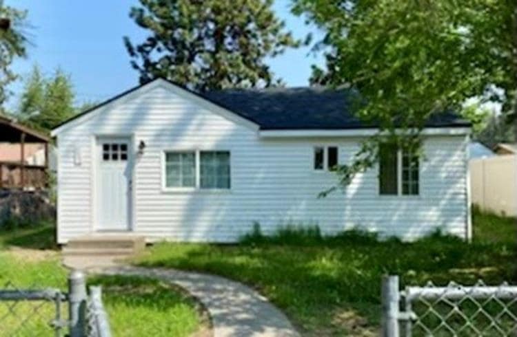 1320 W Rowan Ave, Spokane, WA 99205 - photo 1