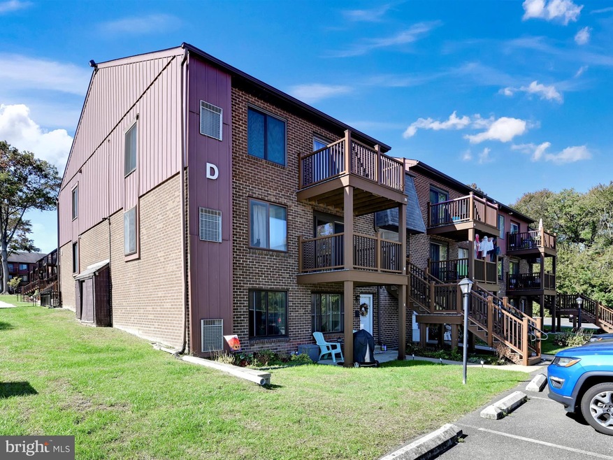 Altemus Farms unit D1, Brookhaven, PA 19015 - photo 1