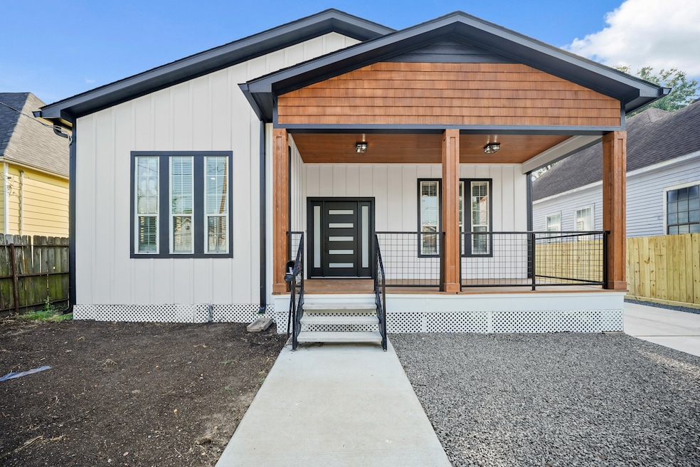 For Rent $2,850/month • Co-Listing Agent