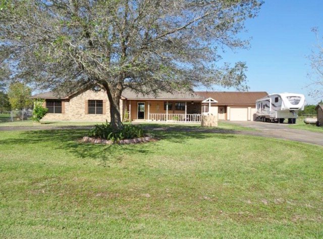 4862 County Road 803, Brazoria, TX 77422 - photo 1