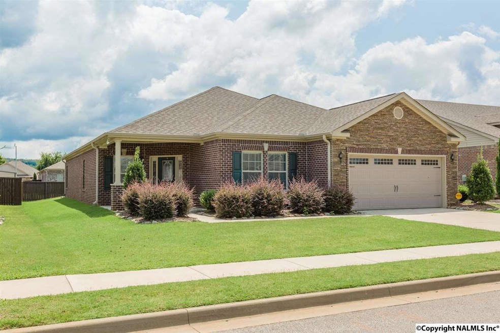 Welcome to 7534 Iredell Main