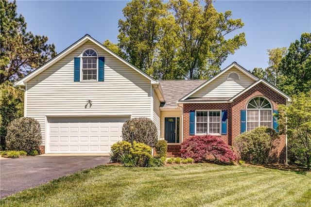 4 Bedroom Ranch in St James Woods