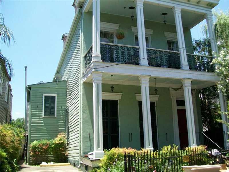 Facade/Exterior Front.
