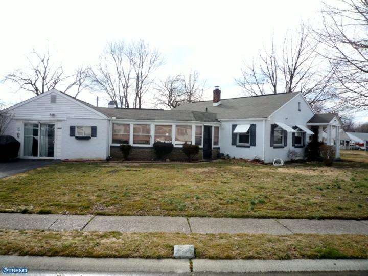 118 Blue Hen Rd, New Castle, DE 19720 - photo 1