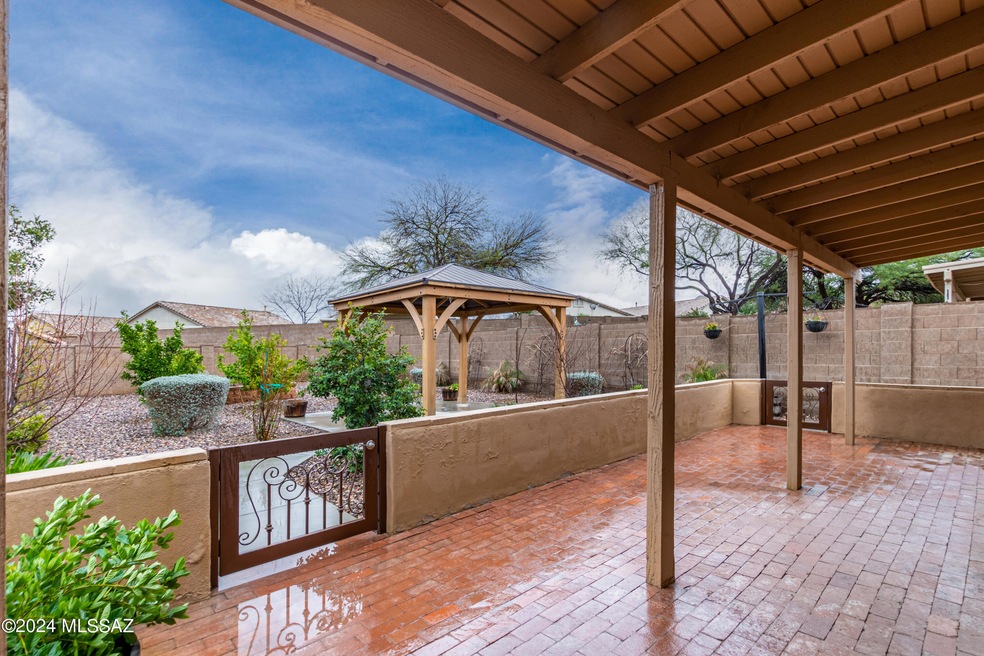 24 -  Cactus Mountain Dr