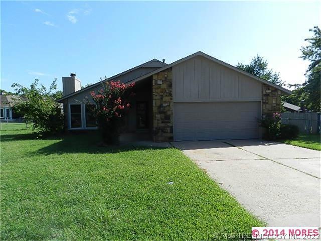 3801 S Poplar Ave, Broken Arrow, OK 74011 - photo 1