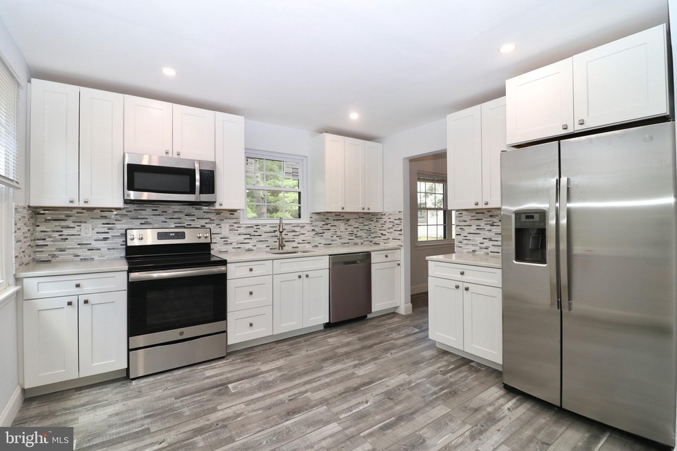 82 Greensward Ln, Cherry Hill, NJ 08002 - photo 1