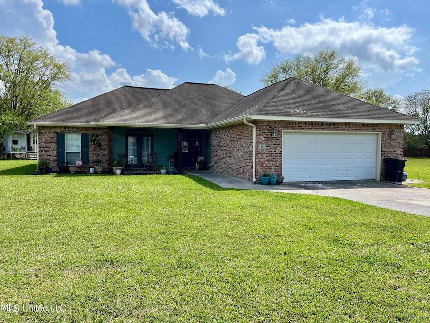 6 Taos Ln, Picayune, MS 39466 - photo 1