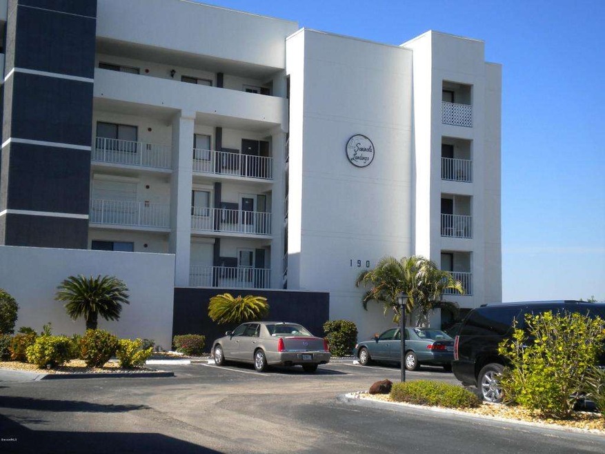 Seminole Landings Front Entrance