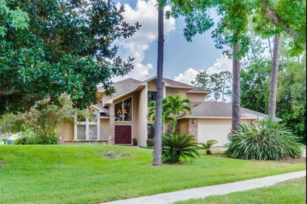For Sale $899,000 • Co-Listing Agent