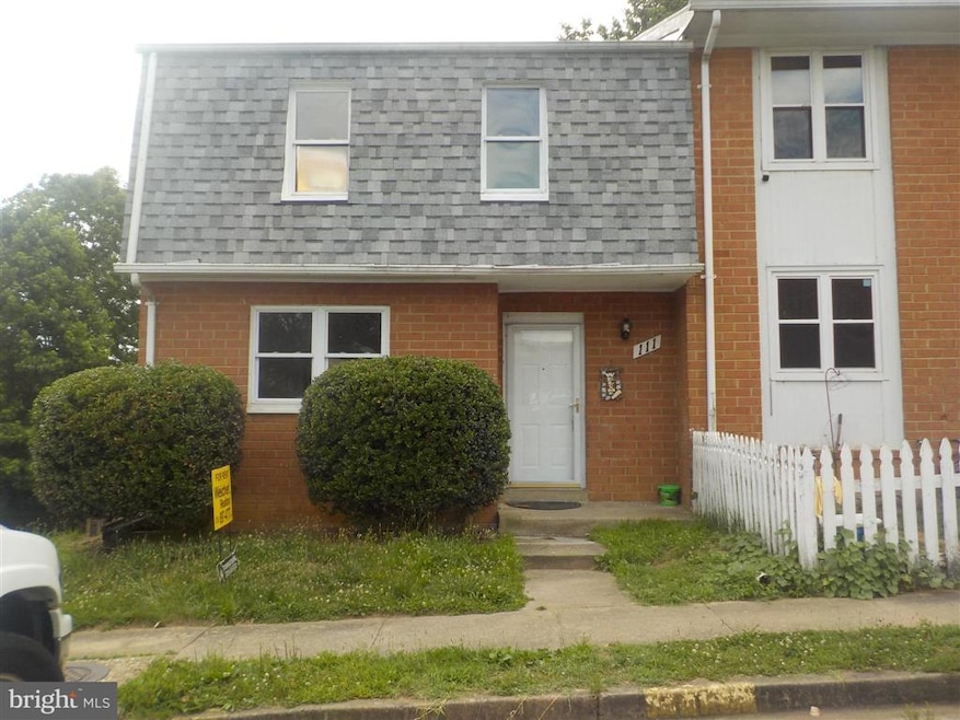 111 Oak Dr, Stafford, VA 22554 - photo 1