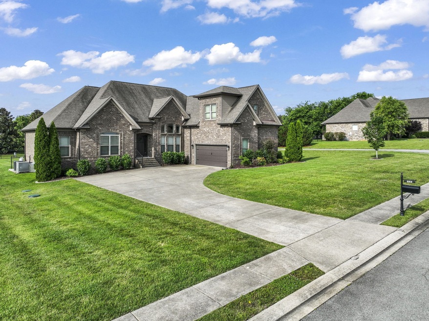 Large parking area with 2 car garage