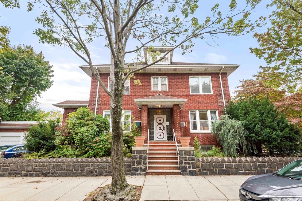 51 Potter Place, Weehawken, NJ 07086 - photo 1