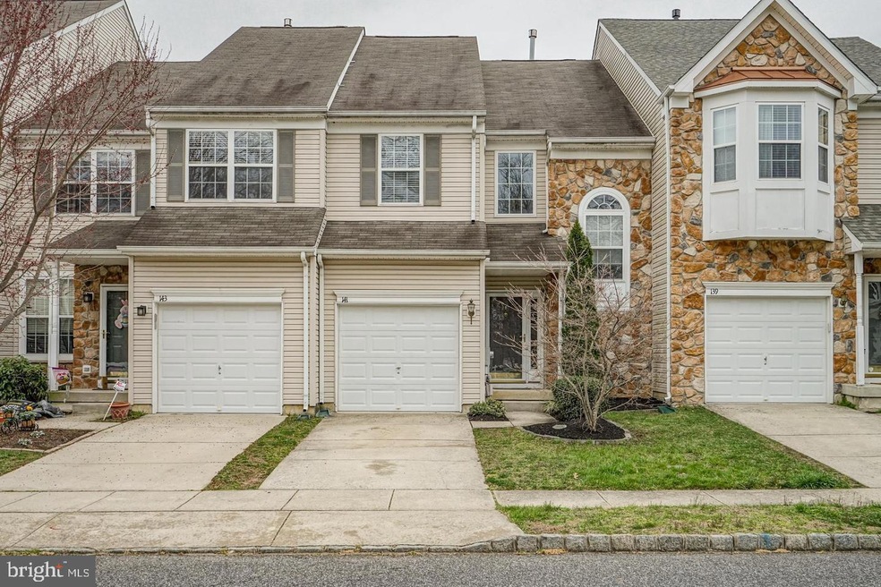 141 Rittenhouse Dr, Woodbury, NJ 08096 - photo 1