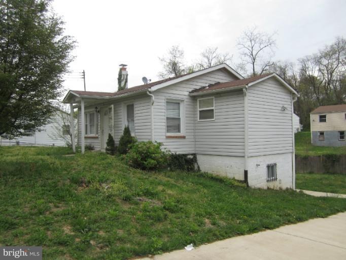 1016 Drum Ave, Capitol Heights, MD 20743 - photo 1
