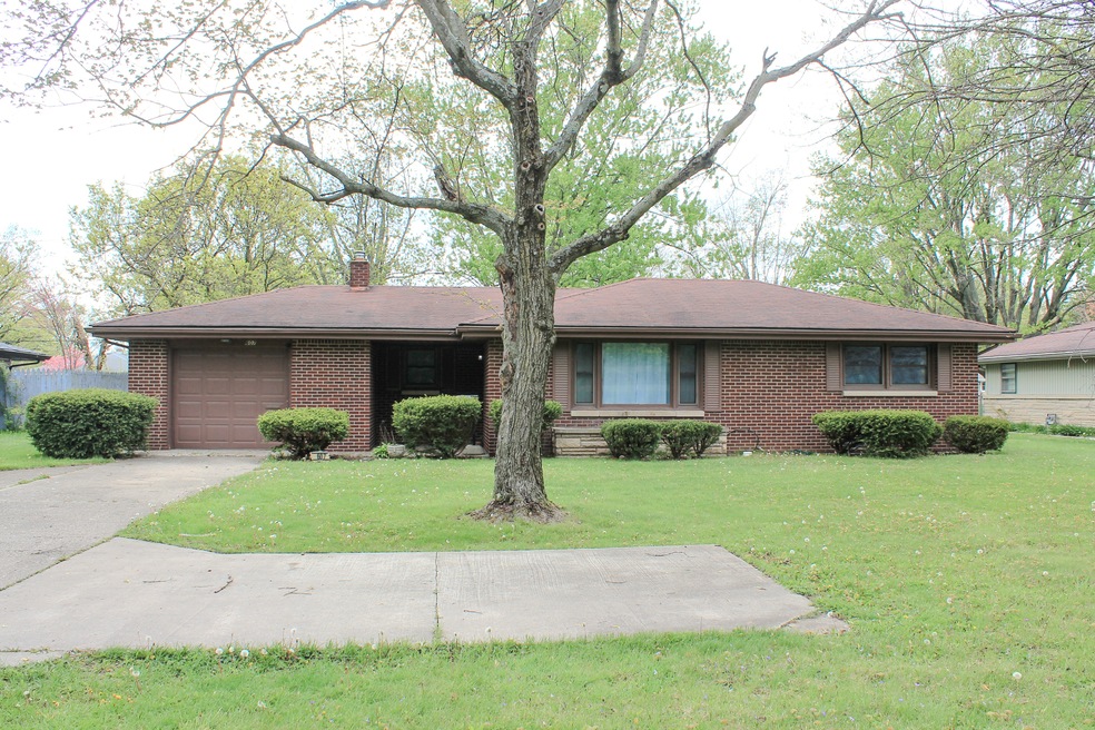 607 S Rangeline Rd, Anderson, IN 46012 - photo 1