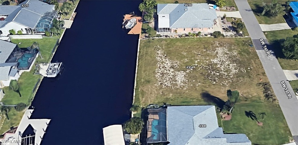 Bird's eye view of property
