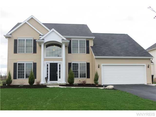 Exterior Front Beautiful 4 Bed 2 1/2 Bath Forbes C