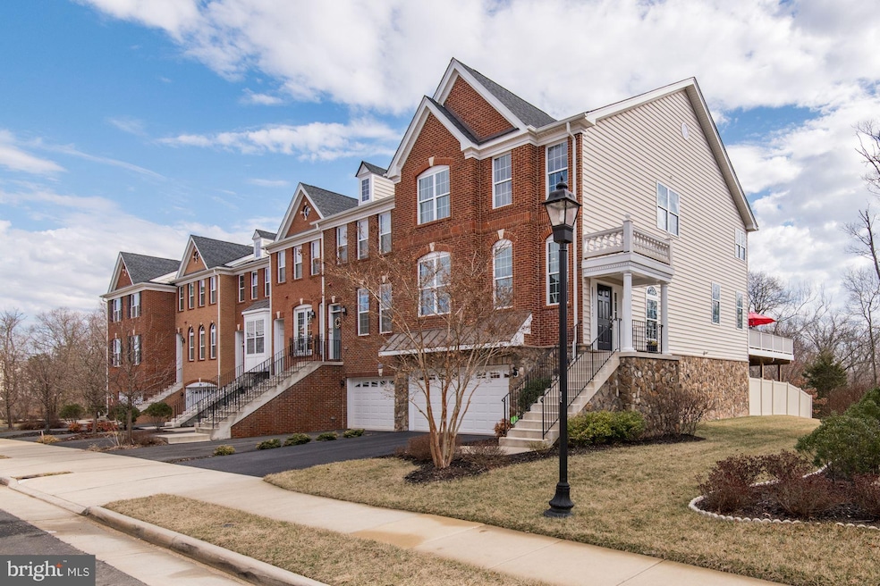 43273 Mitcham Square, Ashburn, VA 20148 - photo 1