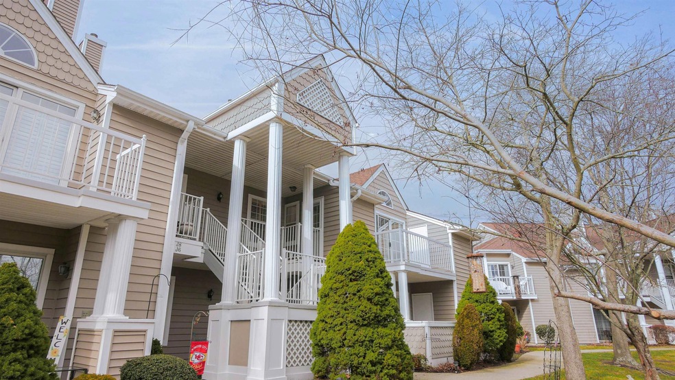 550 Central Ave unit J4, Linwood, NJ 08221 - photo 1