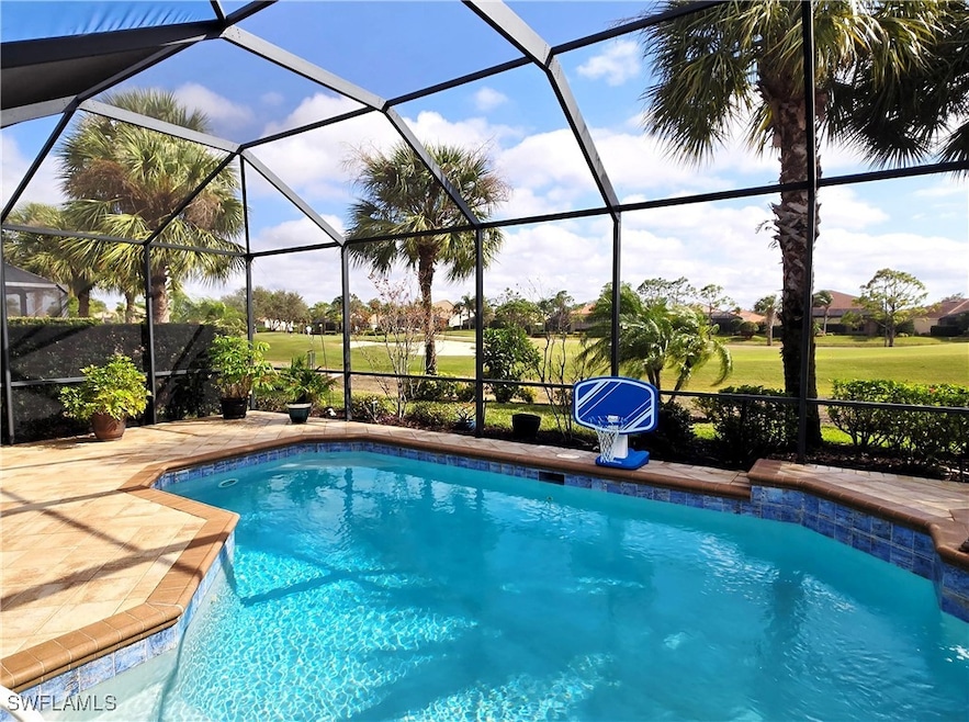 SOLAR HEATED POOL
GOLF COURSE VIEW