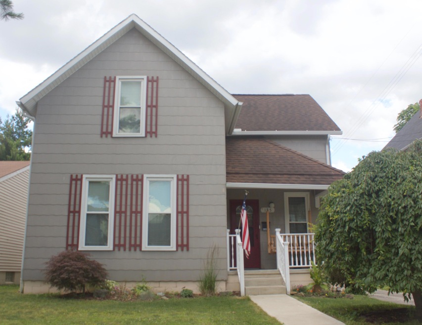 135 E. Hudson