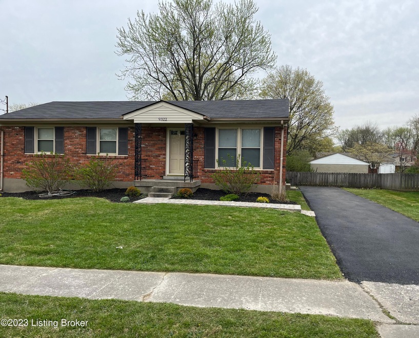 9322 Fairground Rd, Louisville, KY 40291 - photo 1