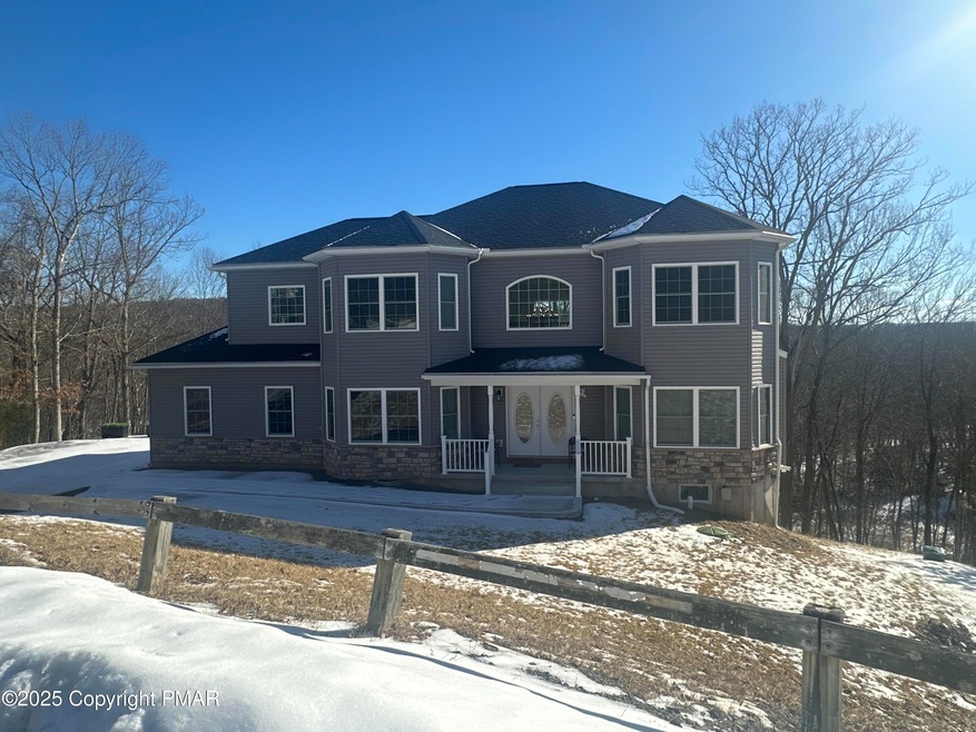 6512 Azure Ct, East Stroudsburg, PA 18301 - photo 1