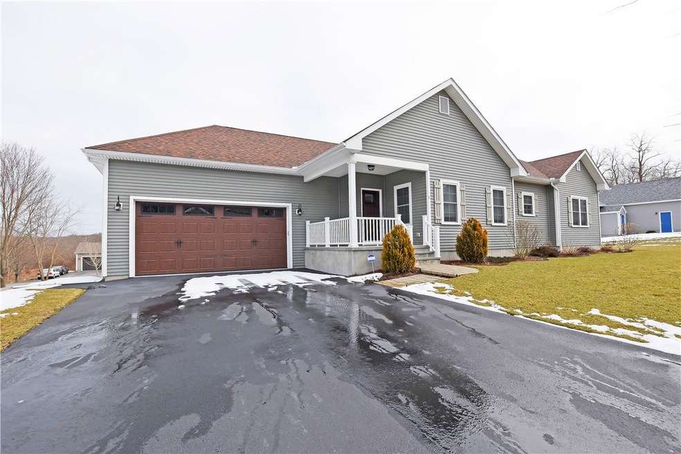 5 Deer Run Rd, Bristol, RI 02809 - photo 1