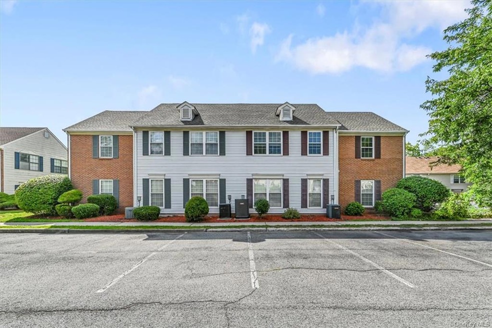 30 Moore Ln unit 21, Washingtonville, NY 10992 - photo 1