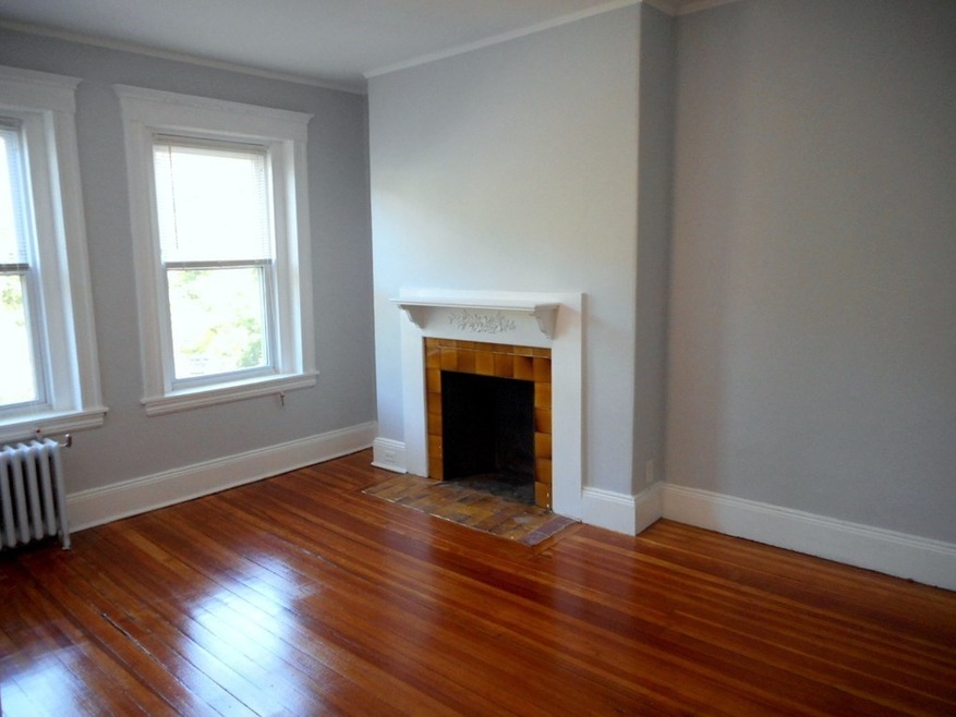 12 Parkway Rd unit 5, Brookline, MA 02445 - photo 1