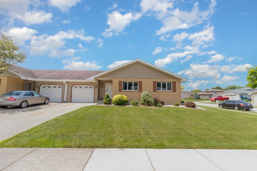 2702 Morningside Dr, Crown Point, IN 46307 - photo 1