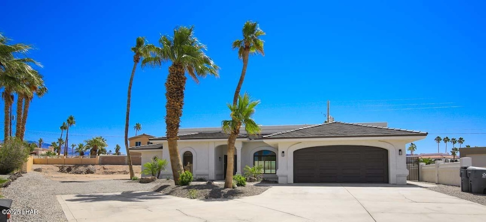 For Sale $940,000