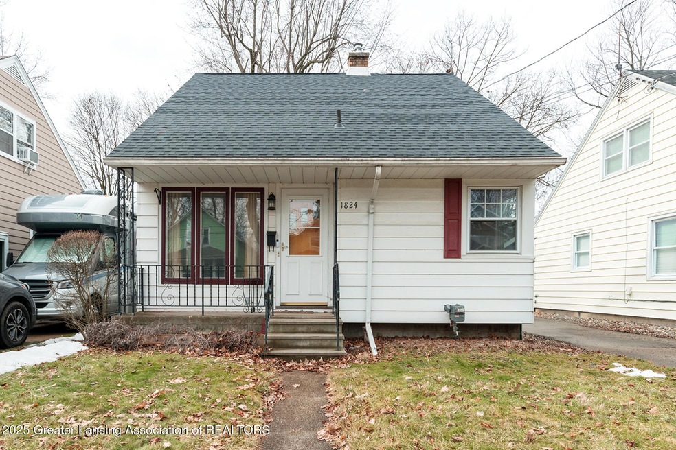 1824 S Rundle Ave, Lansing, MI 48910 - photo 1
