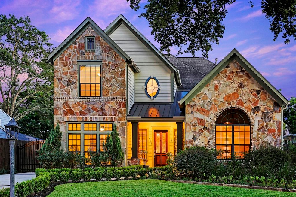 907 W 41st St, Houston, TX 77018 - photo 1