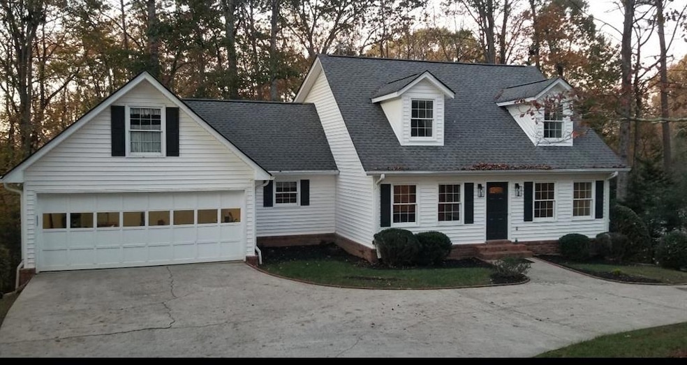 2436 Thompson Mill Rd, Gainesville, GA 30506 - photo 1