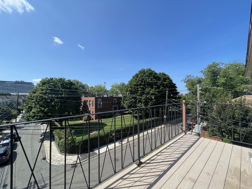 26 Waverly St unit 401, Brighton, MA 02135 - photo 1