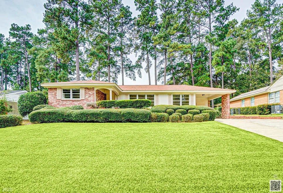 215 Chatham Rd, Augusta, GA 30907 - photo 1