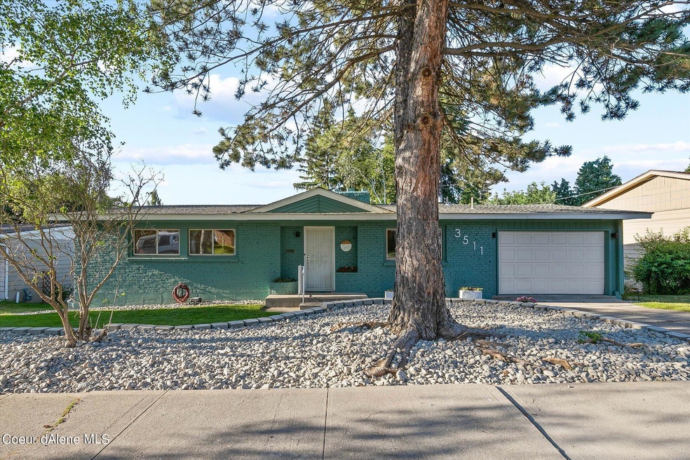 3511 E Ben Burr
