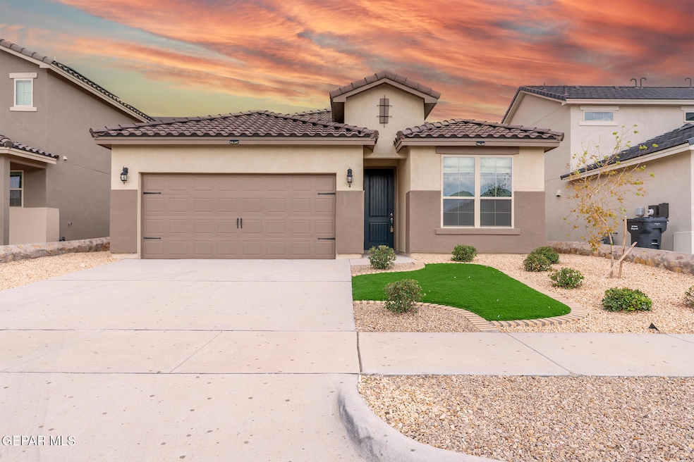 Pending $247,900 • Co-Listing Agent