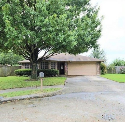 9406 Coast Bridge St, Houston, TX 77075 - photo 1