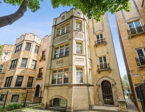 6125 N Washtenaw Ave unit 3, Chicago, IL 60659 - photo 1