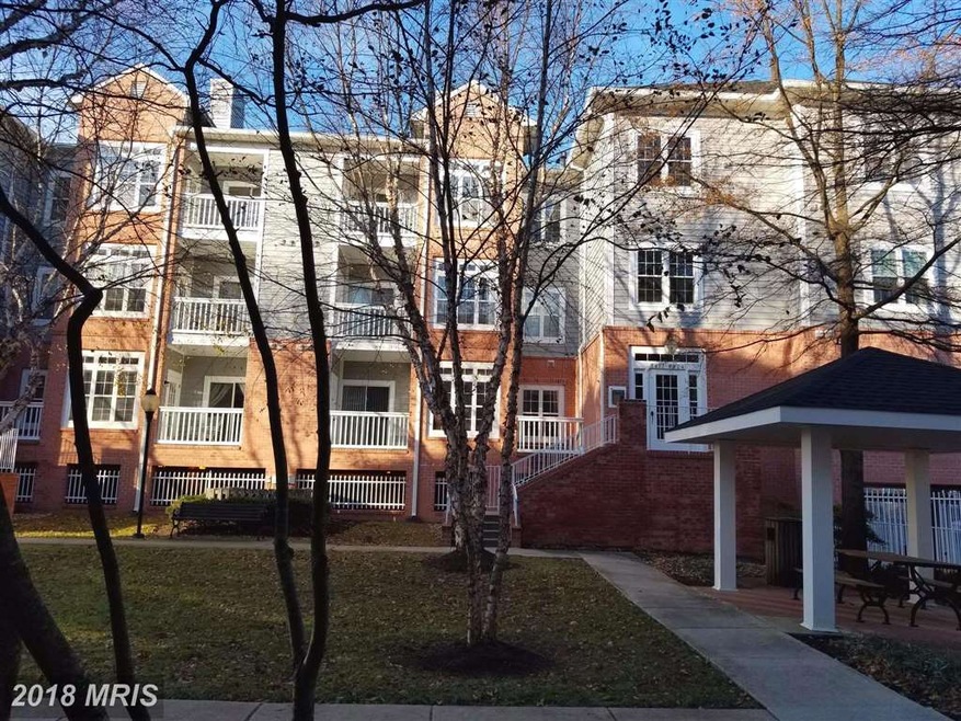 8823 Groffs Mill Dr unit 8823, Owings Mills, MD 21117 - photo 1