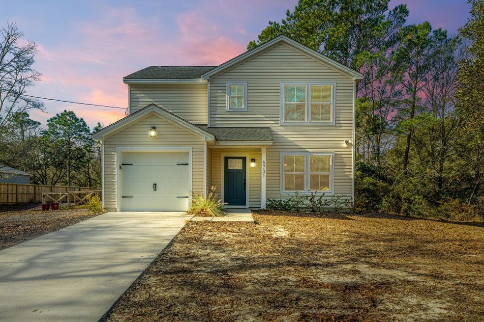 5731ChaplinsLandingRd001