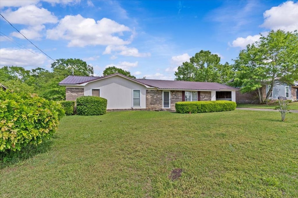 Pending $139,900